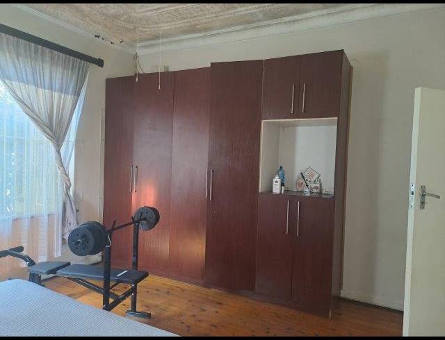 3 BEDROOM HOUSE FOR SALE IN KENSINGTON